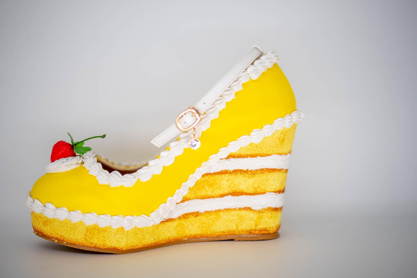 Zesty Lemon Wedges