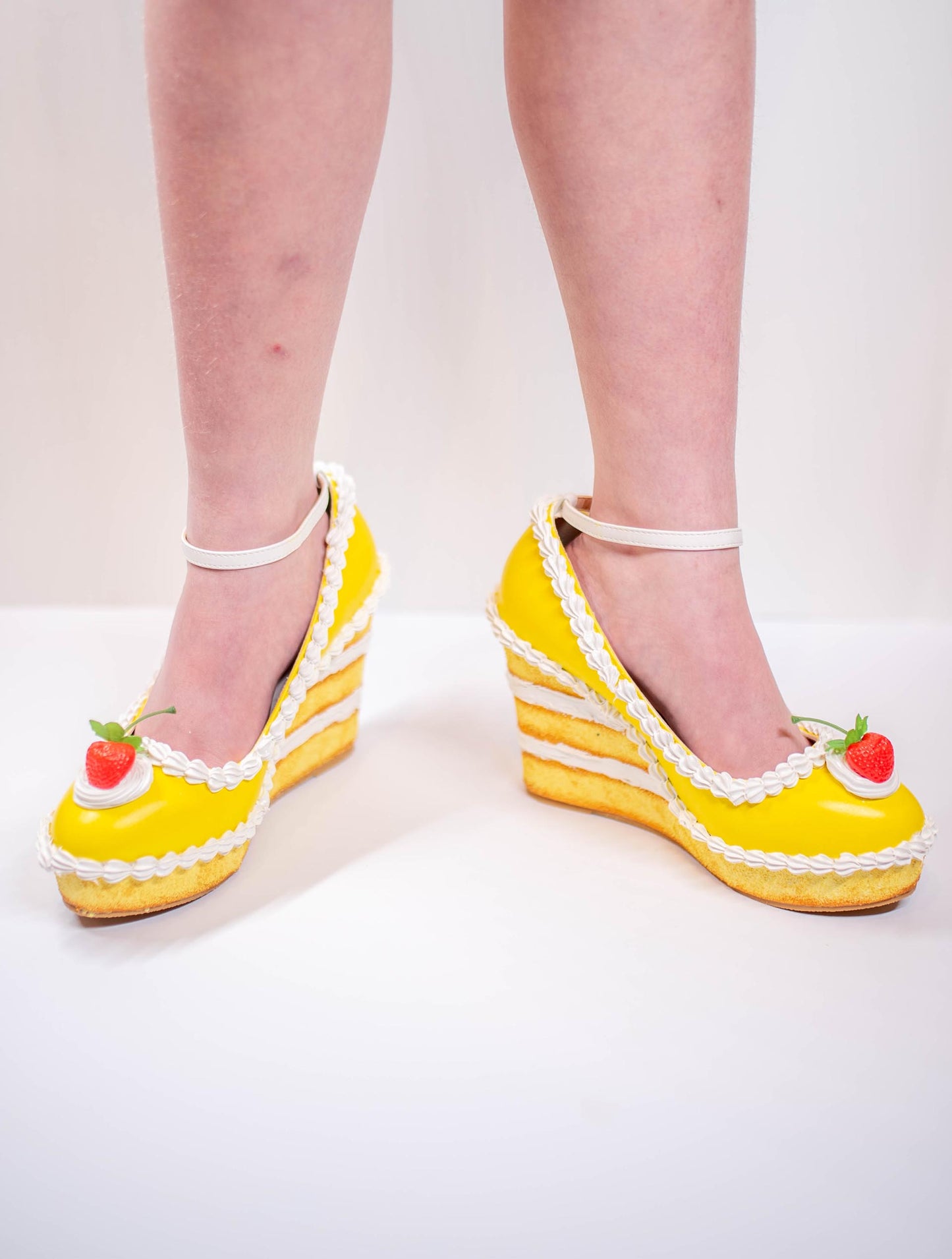 Zesty Lemon Wedges